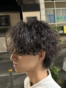 バース バイ ハピネス(BIRTH by happiness) ツイストスパイラルパーマツイストパーマメンズマッシュパーマ