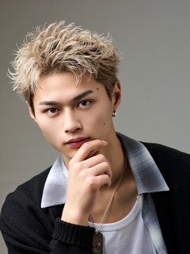 オーシャントーキョー 渋谷神南(OCEAN TOKYO) ハイトーンアクティブ無造作フェザーショート