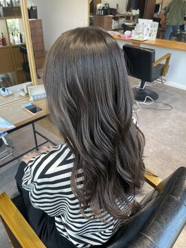 チュコラ(Chucola) コテ巻きロング