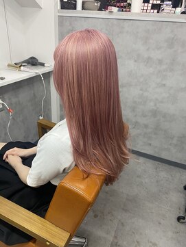 ワールドオーダー 天王寺店(WORLD ORDER) 桜色ピンク　村上大樹