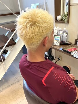 コアフィールフィス(COIFFURE fils) 【見附　今町】ハイトーンカラー　似合わせカット