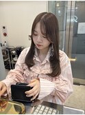 ベージュカラー