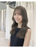 ハーツオオサカ(HE:ARTS OSAKA)&nbsp;韓国小顔見えミルクティーグレーカラー【梅田】