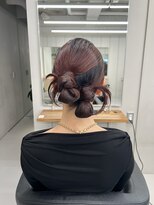 バルべス トーキョー(BARBES TOKYO)&nbsp;ツインシニヨンカチモリアレンジ【清板】