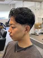 マジック 関目店(magic)&nbsp;強めニュアンスパーマ×テーパーフェード