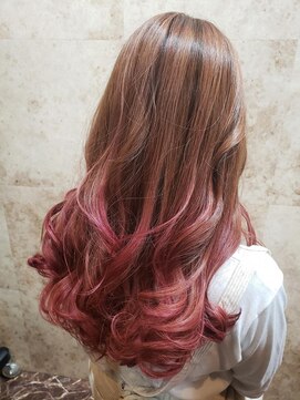 アンフィ 新杉田(Anphi) Super Pink Gradation