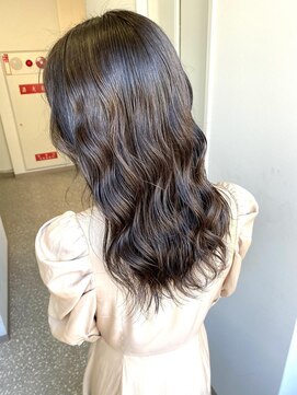 エレノア 梅田店(Eleanor) モカグレージュ