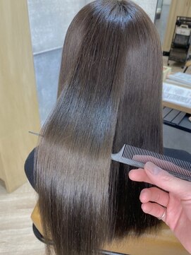 ボンドストーリー(Bond Story) 髪質改善ストレート×ブリーチなし透明感グレージュ