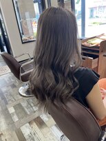 コアヘアー(core hair) ロングヘア　グレージュカラー