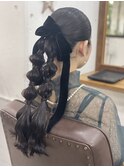 【ヘアセット】タイトポニーテールアレンジ