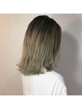 アディクト(Addict) スモーキーバレイヤージュ