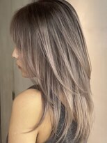 ヨロ 上野(YOLO)&nbsp;ハイライトカラーミルクティーベージュケアブリーチダブルカラー