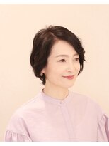 アンベリールフルー(EMBELLIR fleur)&nbsp;フェミニンニュアンスカール　３０代４０代５０代　表参道青山