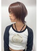 ミニウルフ ピンクベージュ 顔周りレイヤー