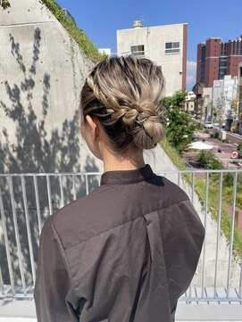 エムサロン ルームス(emusalon Room's) 【Rina】シニヨンスタイル…♪