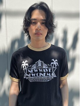 ミラバイグリーン(Mira by green) シャドウパーマ波巻きスパイラルウルフツーブロック