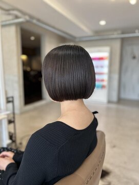 リアンバイルシア(Lien by lucia) ミニボブ