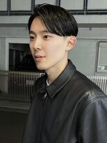 ノイ(noi)&nbsp;センターパートニュアンスパーマ刈り上げツーブロックメンズヘア