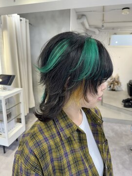 シーン(seen) ●原神キィニチウルフカットロングウルフレイヤーカットクラゲ