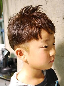 エキップヘアの写真/経験豊富なスタイリストが、一人一人愛情をこめて施術!あなただけの魅力を引き出します☆