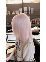 アンドソー 池袋(&so.)&nbsp;ハイトーンカラー／ホワイトブロンド／レイヤーカット／池袋