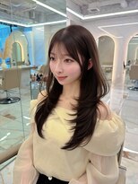 キティー サカエ(kiti SAKAE)&nbsp;ベージュ/レイヤーカット/ハッシュカット/栄