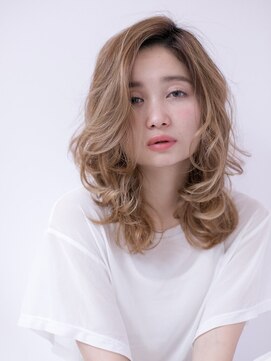 エイチバイシオミエイチ 神戸三宮(H by shiomi H) 【shiomi H】柔らかデジタルパーマのロブ