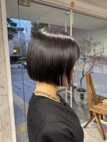 ジェムバイアルテフィーチェ(gem by artefice) パツっとボブ