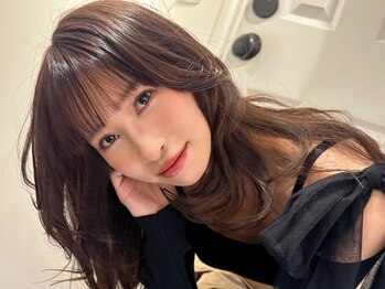 ヴォイス(VOICE)の写真/厳しい職場でも理想のカラーに！VOICEのオリジナル技法で、暗くても透明感のある色に仕上がります♪
