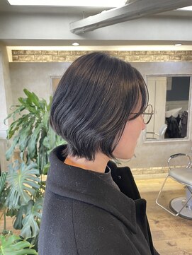 ヘアアンドメイク アリス(hair&make ALICE produce by COLT) ショート レイヤー ボブ