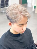 シープドッグ(SHEEP DOG)&nbsp;メンズカット　ホワイトアッシュ　メンズブリーチ　七隈駅　福大