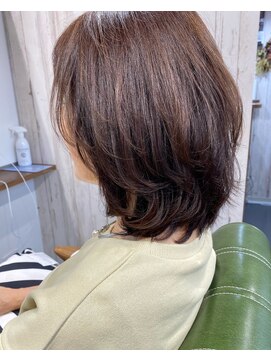 シュクルヘアー(Sucre Hair) ふんわりレイヤーカット