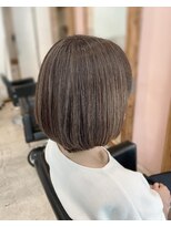 ティータ(teeta)&nbsp;【浦中】白髪ぼかしハイライト