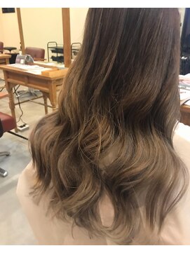 ウーヴリール 総社店(ouvrir) レイヤーロング×グラデーションカラー