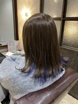 ミリ 千歳烏山(Mili CARE&SPA) インナーカラー、ブルー