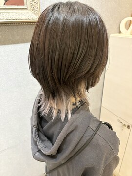 カシータフロル ららぽーと愛知東郷店(Casita flor) 【stylist つじ】ウルフスタイル／インナーカラー