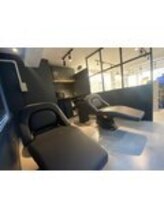 フルフラットのシャンプー台で、大人気のヘッドスパも！！