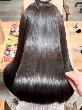 リエンス(RIENS) 【RIENS】ダブルカラー×馬越麗奈