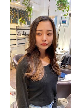 ピース トウキョウ(PEACE TOKYO) 前髪長めの韓国ヘアスタイル