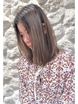 モアナ バイ ヘッドライト 二俣川店(Moana by HEADLIGHT) Moana【二俣川】#ケアブリーチ#ダブルカラー#ベージュ