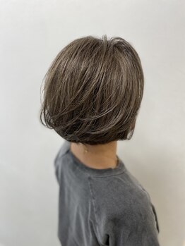 マット(MATT)の写真/いつまでも若々しくいたい女性に☆髪と頭皮をいたわりながら、染めてくれるから納得の仕上がりに♪