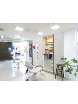 大人世代の特別な空間♪プライベートサロンで叶える似合わせデザインカラー/パーマスタイル*魅力を引き出す