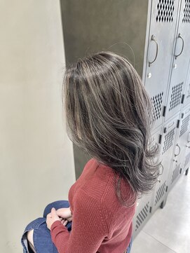 フェリア 松山(Feria) 【Feria松山】透け感コントラストハイライト/ミルクティー