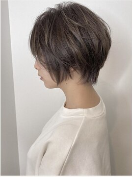 レポヘアー(Repos hair) 20代30代40代抜け感ショートレイヤーミルクティベージュ