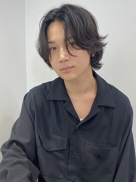 ユーフォリア 渋谷グランデ(Euphoria SHIBUYA GRANDE) ニュアンスパーマ　センターパート　ミディアムレイヤー　MOMO