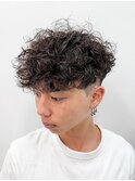 スペインカールスパイラルパーマ外国人風パーマフェードカット
