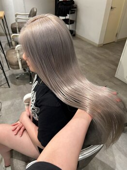 レブ 難波店(REV.)の写真/ブリーチしても傷まない！【髪質改善に特化したメニュー】多数ご用意♪お希望のスタイルをご相談ください◎