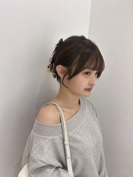 ビューバイネオリーブ 用賀店(Beau'r by neolive) ミディアムヘアハッシュカットグレージュデザインカラー［用賀］