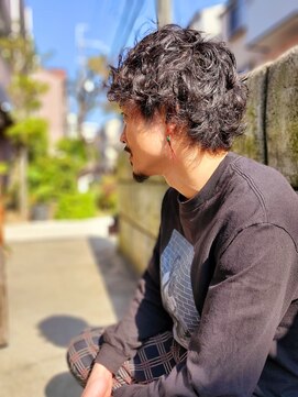 バグスドゥア(Bagus dua) メンズパーマ【バグスドゥア吉田】