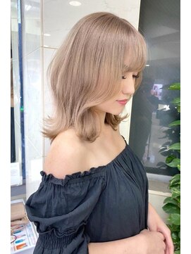 リア 大阪梅田(Ria) ~ミルクティーべージュ~【Ria 大阪 梅田】